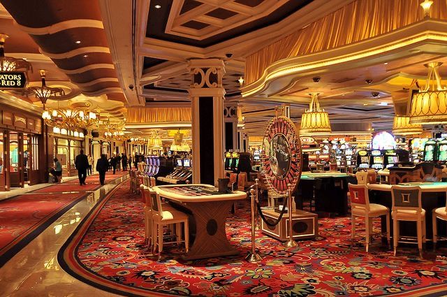 Gamebookers Live Casino
